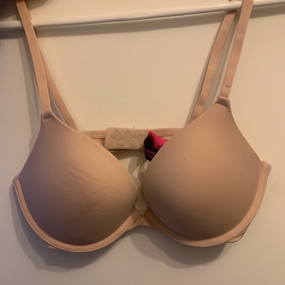 LaSenza and Victoria’s Secret Bras 34B-32D - Picture 3 of 6